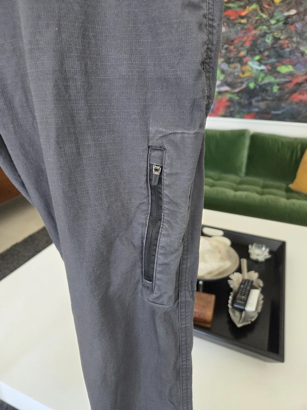 Vuori Women's Ripstop Pants Five-Pocket Design in Charcoal Grey, Size Large - Picture 6 of 10